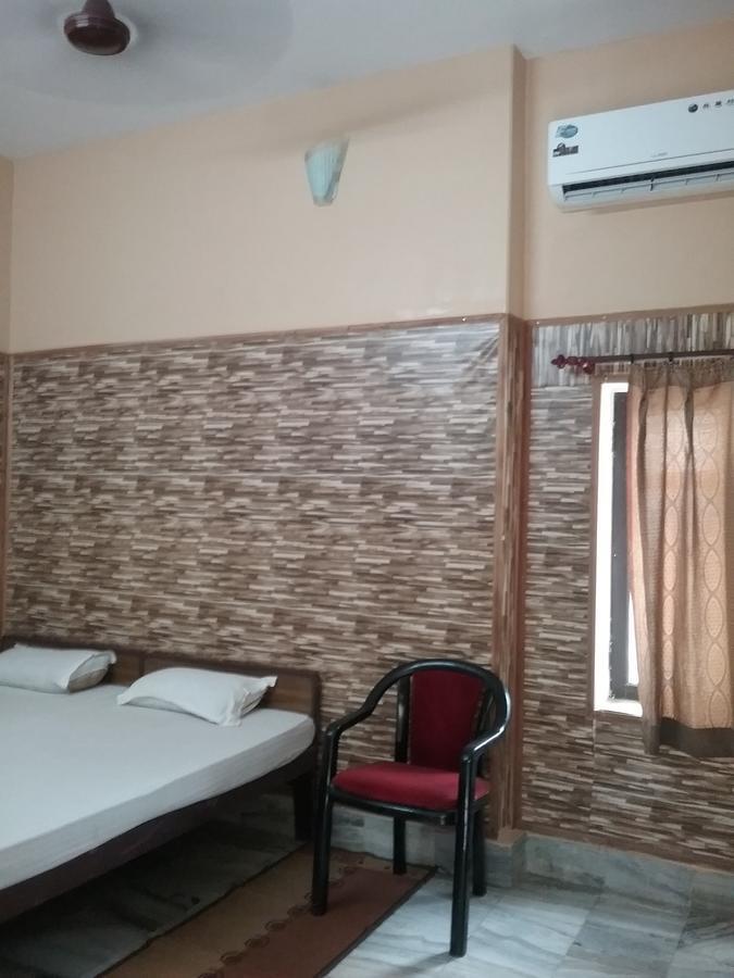 Teerth Guest House Varanasi Bagian luar foto